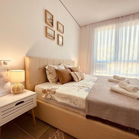 M&E Premium Apartments - San Pietro Durres Bagian luar foto